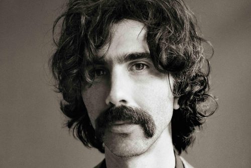 ANDREA LASZLO DE SIMONE, Una Lunghissima Ombra