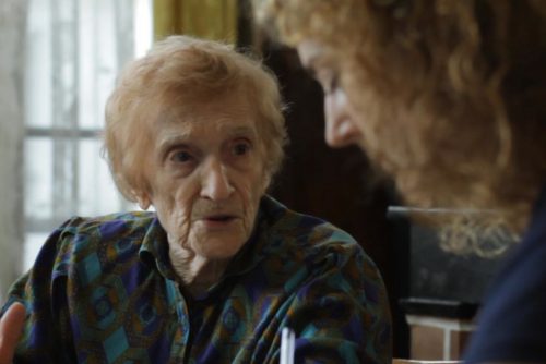 Un court avant le long