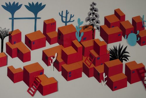 Un court avant le long